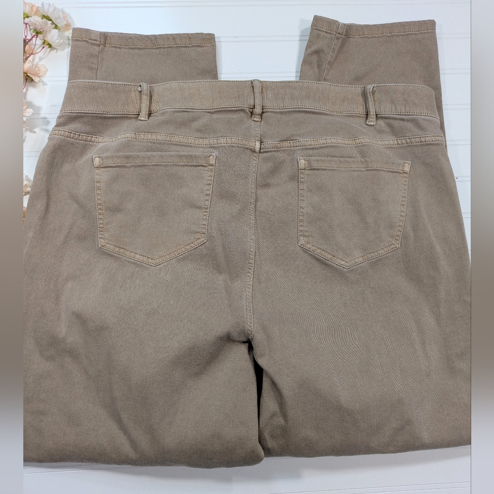 J Jill Tan Boyfriend Straight Leg Ankle Jeans - Picture 3 of 6